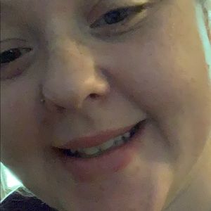 Meet your Posher, Shelly